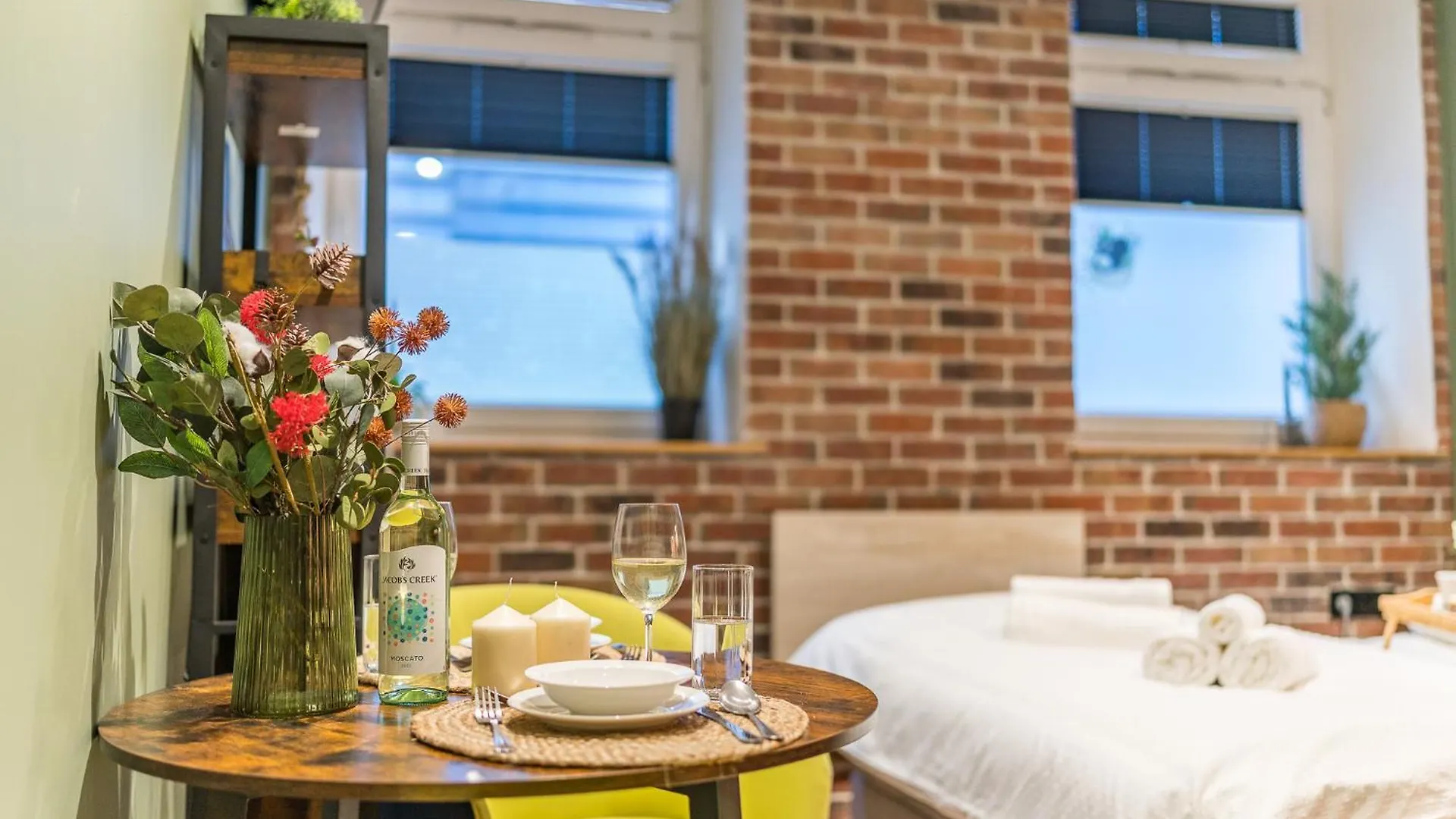 Apartment Krakow Grzegorzki Studio - Central Station Nearby - By Rentujemy