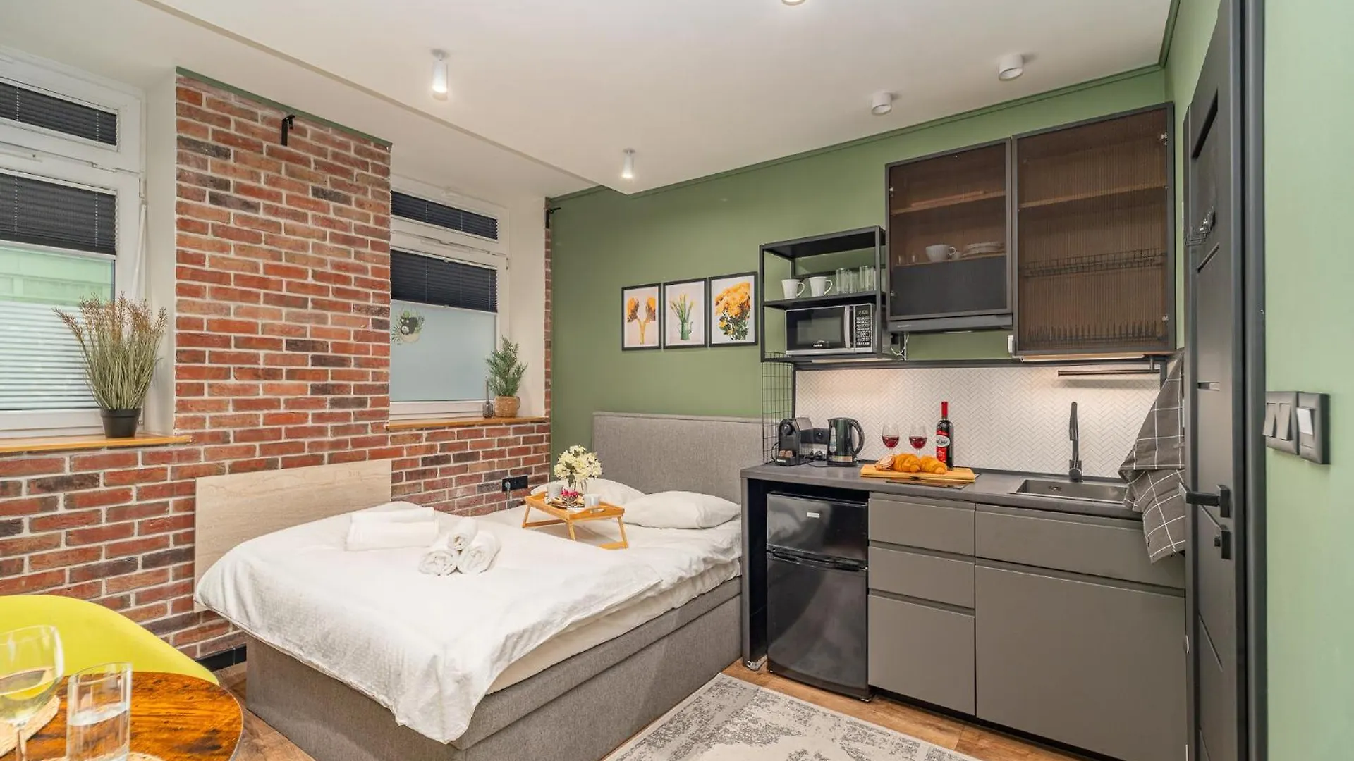 Apartment Krakow Grzegorzki Studio - Central Station Nearby - By Rentujemy Poland